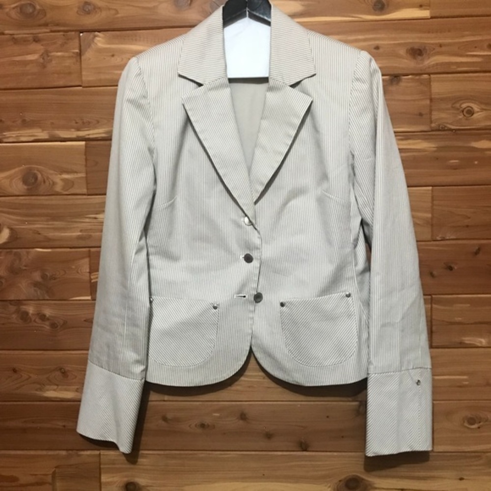 Willi Smith blazer size 6 khaki and white